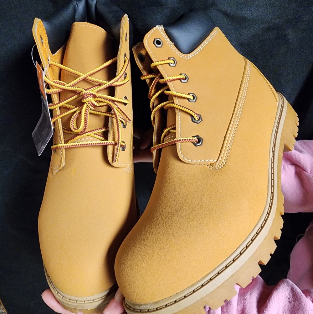 Ozark Trail Tan Men's Combat Boots